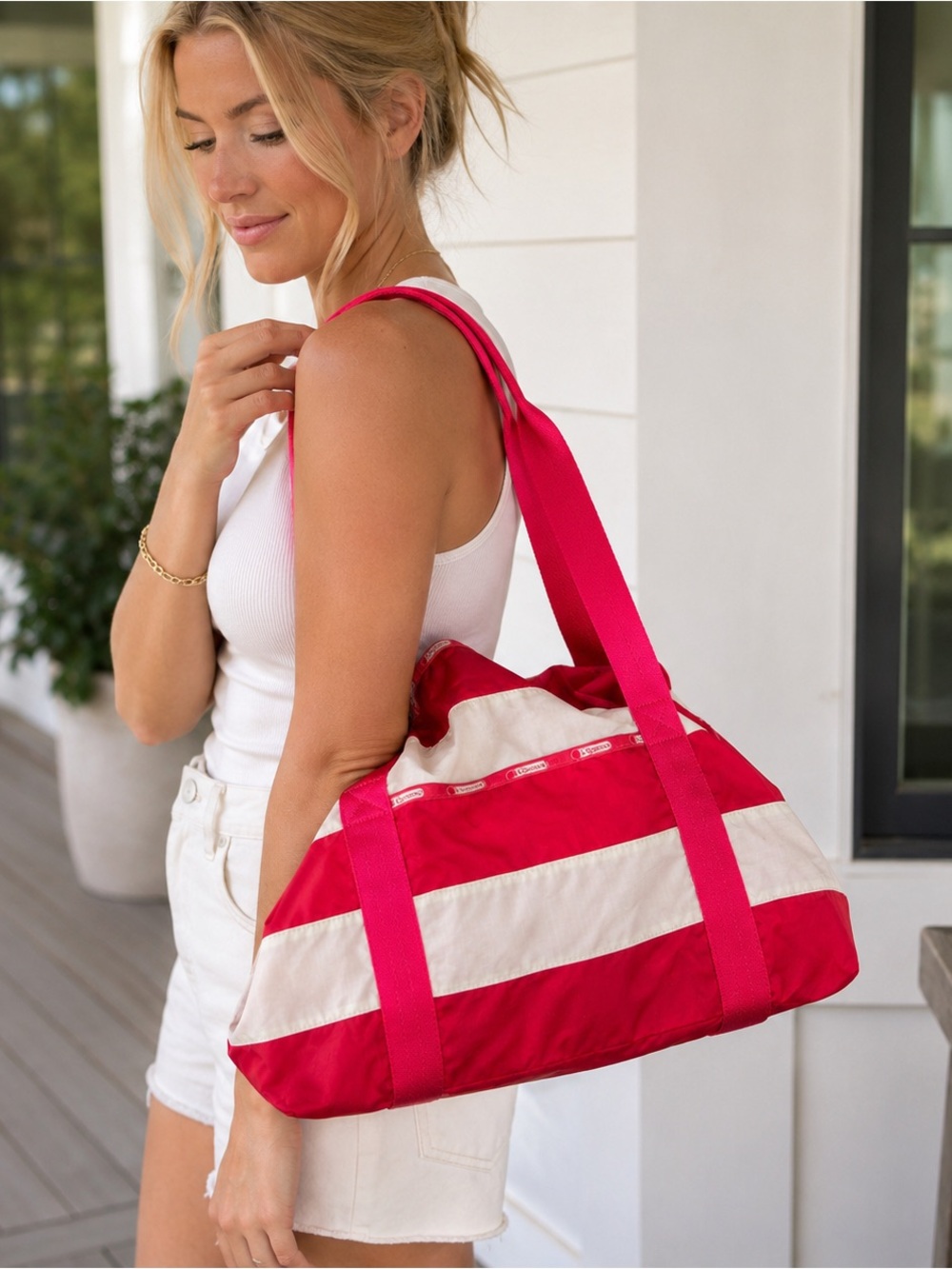 LeSportsac Large Pink White Stripe Nylon Tote Travel Beach Gym Bag